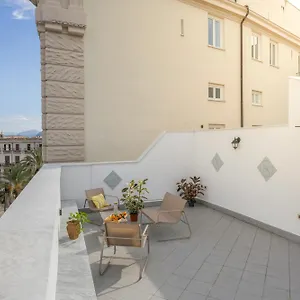 https://apt-terrazza-san-domenico.palermohotels.org