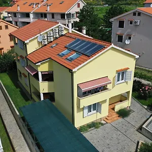 Luni Apartman Baška
